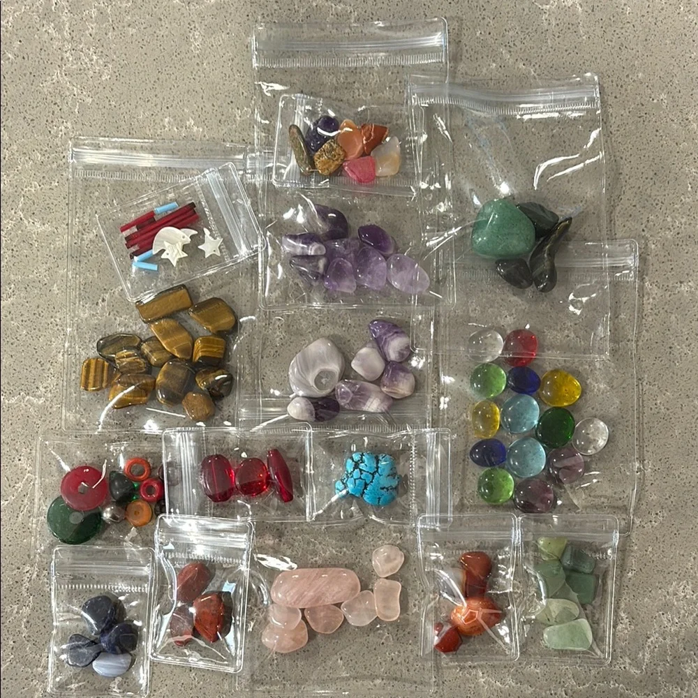 Assorted Gemstone Collection - Picture 1 of 5